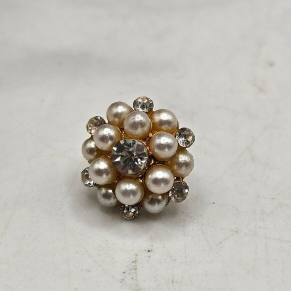 "5/$25" Mismatched Vintage Faux Pearl Post Earrings - Picture 7 of 9